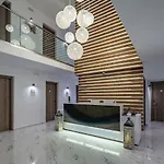 Hotel Kyma & 3*