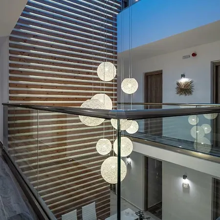 Kyma Rooms&suites 3*