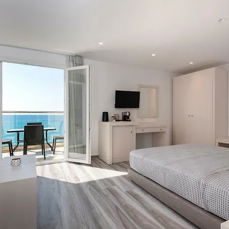 Kyma Rooms&suites 3*