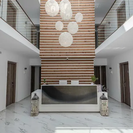 Kyma Rooms&suites Hotel 3*